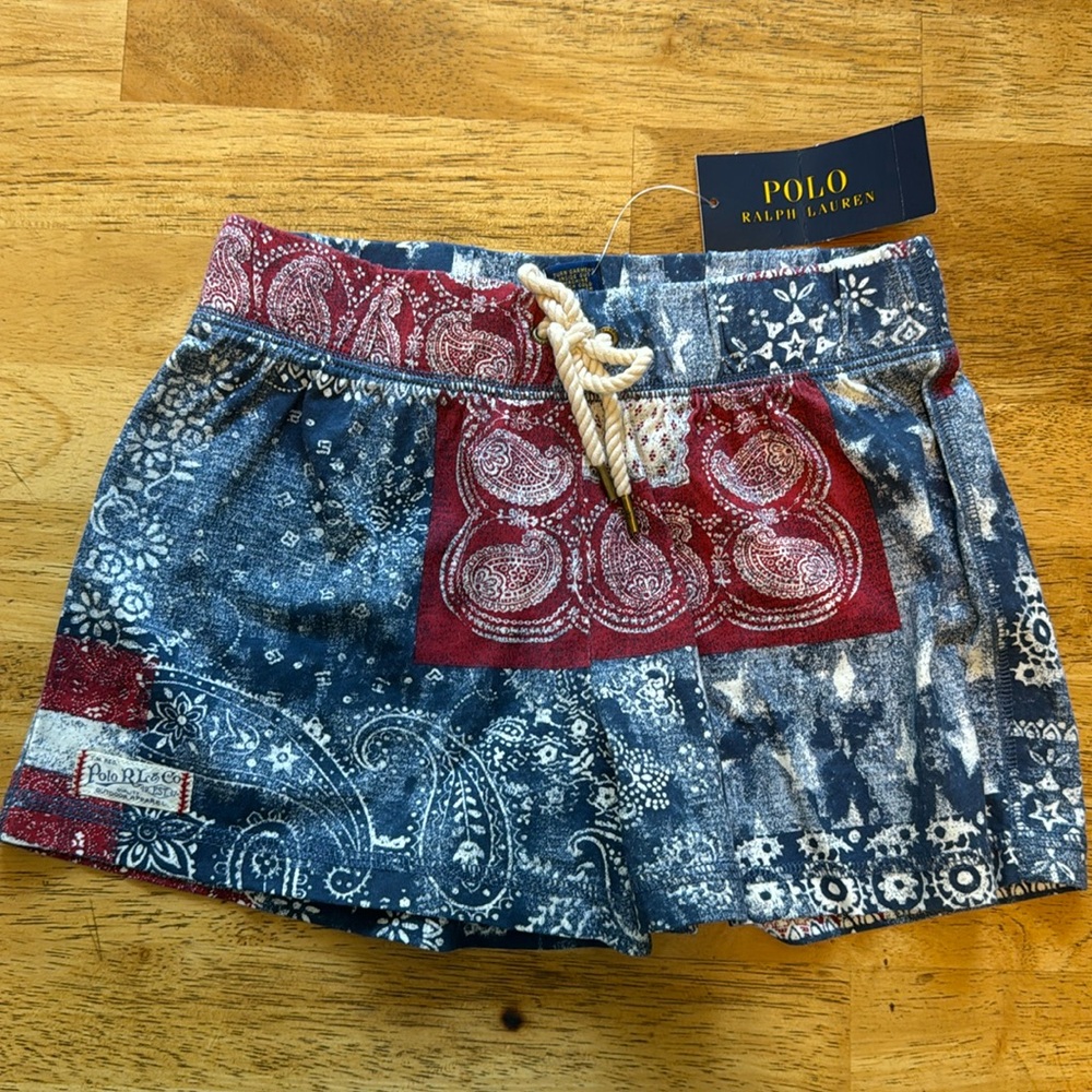 Ralph Lauren Polo Shorts. Size small (7)